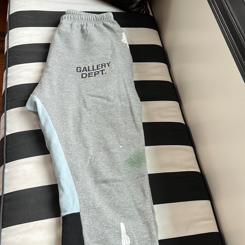 Gallery Dept. Painted Heather Grey Flare Sweatpants 2023 NWOT Size L